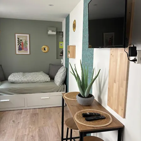 L'oasis Verte - Calme Au Coeur De Apartment